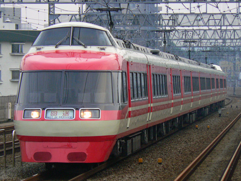 【小田急】7000形7001F(LSE)団臨