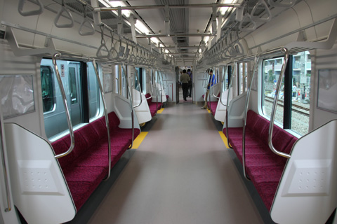 【相鉄】11000系イベント車内写真