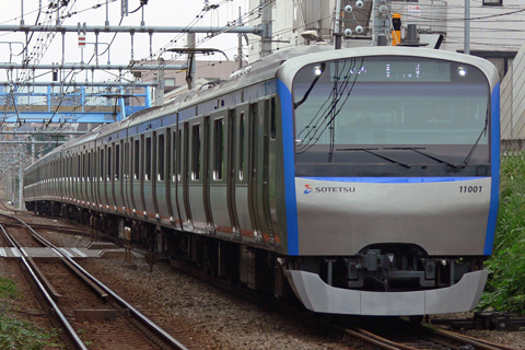 【相鉄】11001F使用の試乗会列車運転